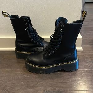 Dr. Marten’s Jadon Hi | Women’s 7 | EU 38